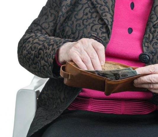 KADA SRPSKI PENZIONERI MOGU DA DOBIJU 13. PENZIJU: Samo jedna grupa građana Srbije bi imala pravo na ovo primanje