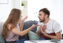 ŠTA RADI MUŠKARAC KOJI NE VOLI SVOJU ŽENU: Čuveni psiholog tvrdi da ga odaju sitnice za koje niko nikad ne bi POMISLIO