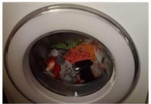 NE TREBA VAM PEGLA VIŠE – SAMO OVO UBACITE U VEŠ MAŠINU: Odjeća će biti kao da je opeglana