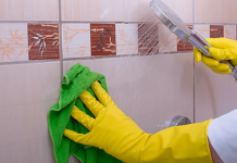 SVI HVALE SIRĆE, ALI OVO JE MOĆNIJE: Čudo koje je čekalo eliminisalo je prljavštinu i buđ u kupatilu starom 20 godina za nekoliko sati!