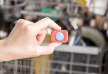 Nevjerovatna moć tableta za mašinu za pranje suđa: Praktični trikovi za blistavo čisto domaćinstvo