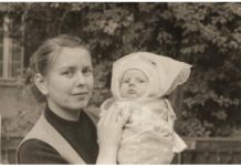 Marinu su kao bebu ostavili na stepeništu policije: 60 godina kasnije je saznala istinu o majci i pravom imenu