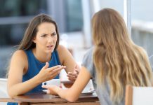 PSIHOLOG OTKRIO GENIJALAN TRIK: Ako je neko bezobrazan prema vama, upotrijebite OVE TRI RIJEČI i gledajte kako se odmah povlači!