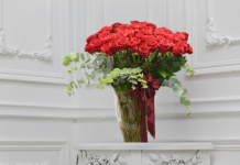 Cvijeće u vazi neće uvenuti mjesec dana! Cvjećarka otkrila trik koji koristi za svježinu