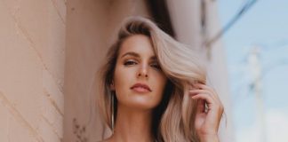 ŽENE ODUŠEVIĆE VAS OVAJ TRIK ZA BUJNIJU KOSU: Potrebno je samo da u šampon dodate ovaj sastojak koji se često koristi