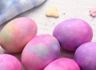 Farbanje jaja SODOM BIKARBONOM je hit na društvenim mrežama: MAGIČNE ŠARE dobijaju se na potpuno prirodan način, a ceo proces traje PAR MINUTA 😍 čitav postupak je na linku u komentaru