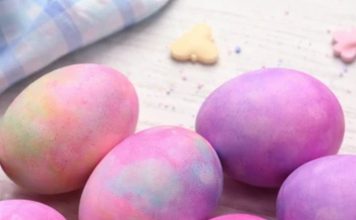 Farbanje jaja SODOM BIKARBONOM je hit na društvenim mrežama: MAGIČNE ŠARE dobijaju se na potpuno prirodan način, a ceo proces traje PAR MINUTA 😍 čitav postupak je na linku u komentaru