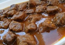 Kako zgusnuti gulaš bez zaprške? Evo šta je trik, biće ukusan i kremast Kako zgusnuti gulaš bez zaprške? Evo šta je trik, biće ukusan i kremast - featured image